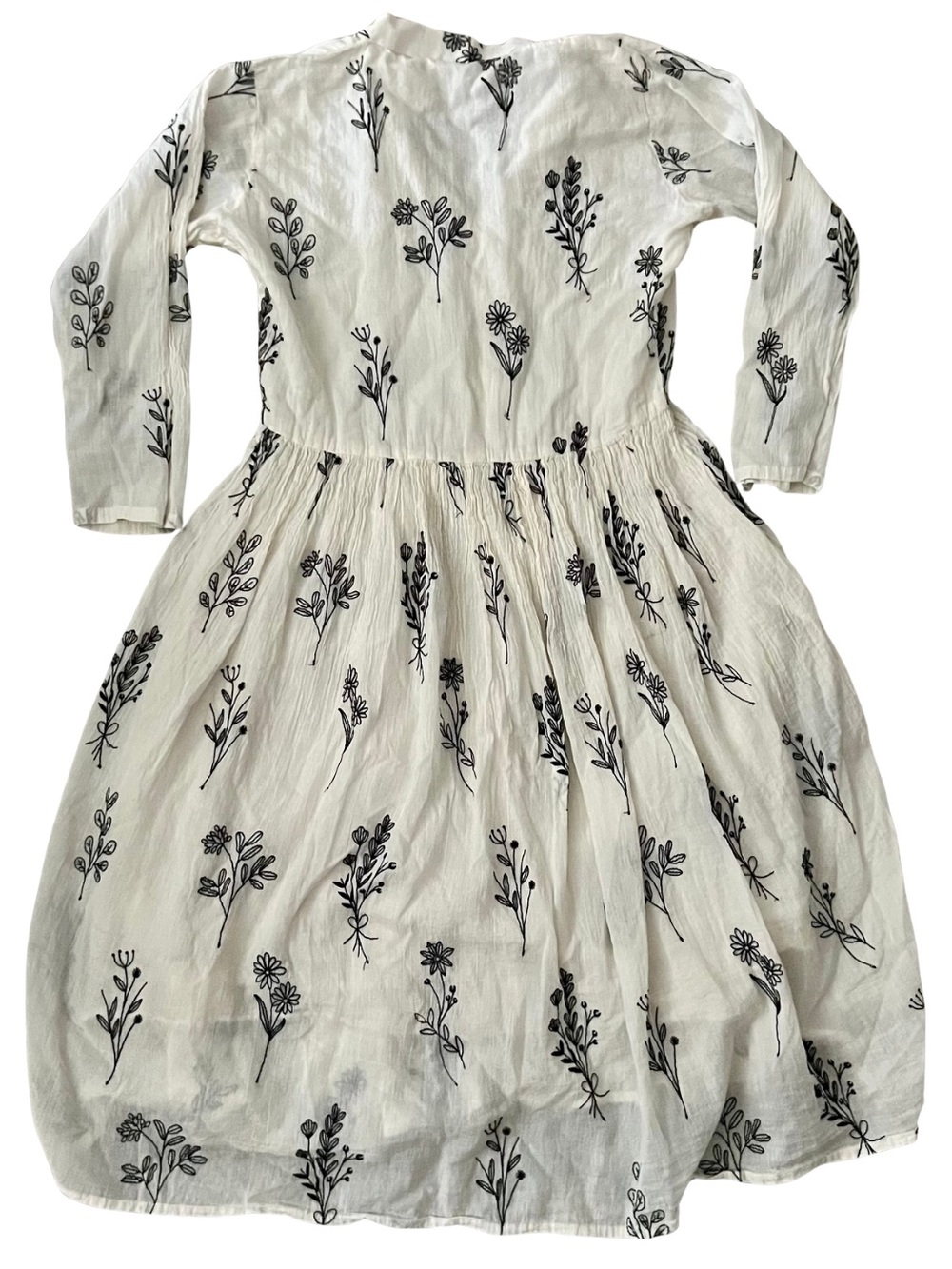White & Black Botanical Floral Button Front Midi Dress Size M Fits XS - Picture 6 of 6